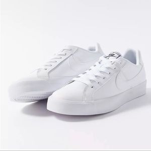 Nike Court Royale AC